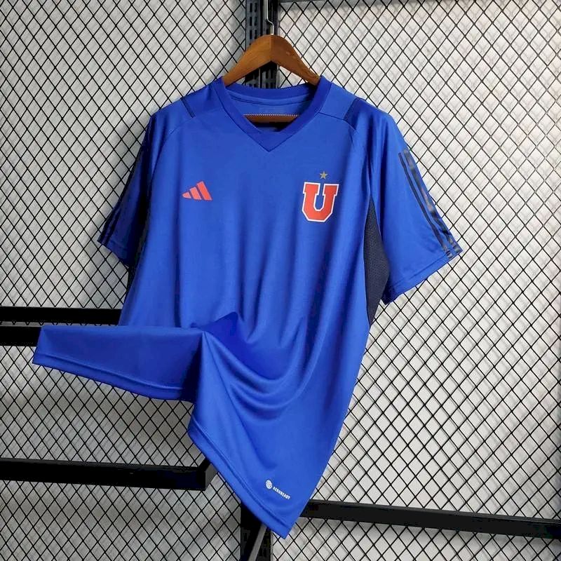 Universidad-de-Chile-202324-Pre-Match-Training-Boutique-Jersey-59793.jpg Mens Universidad De Chile 2023/24 Pre-Match Boutique Jersey - Image 3