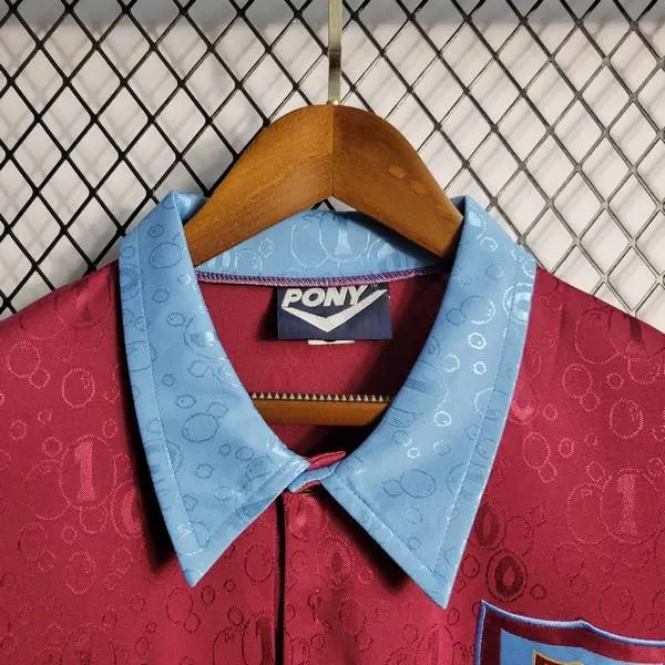 West-Ham-United-1995-1997-Home-Retro-Jersey-36508.webp Retro West Ham United 1995/97 Home Jersey - Image 4