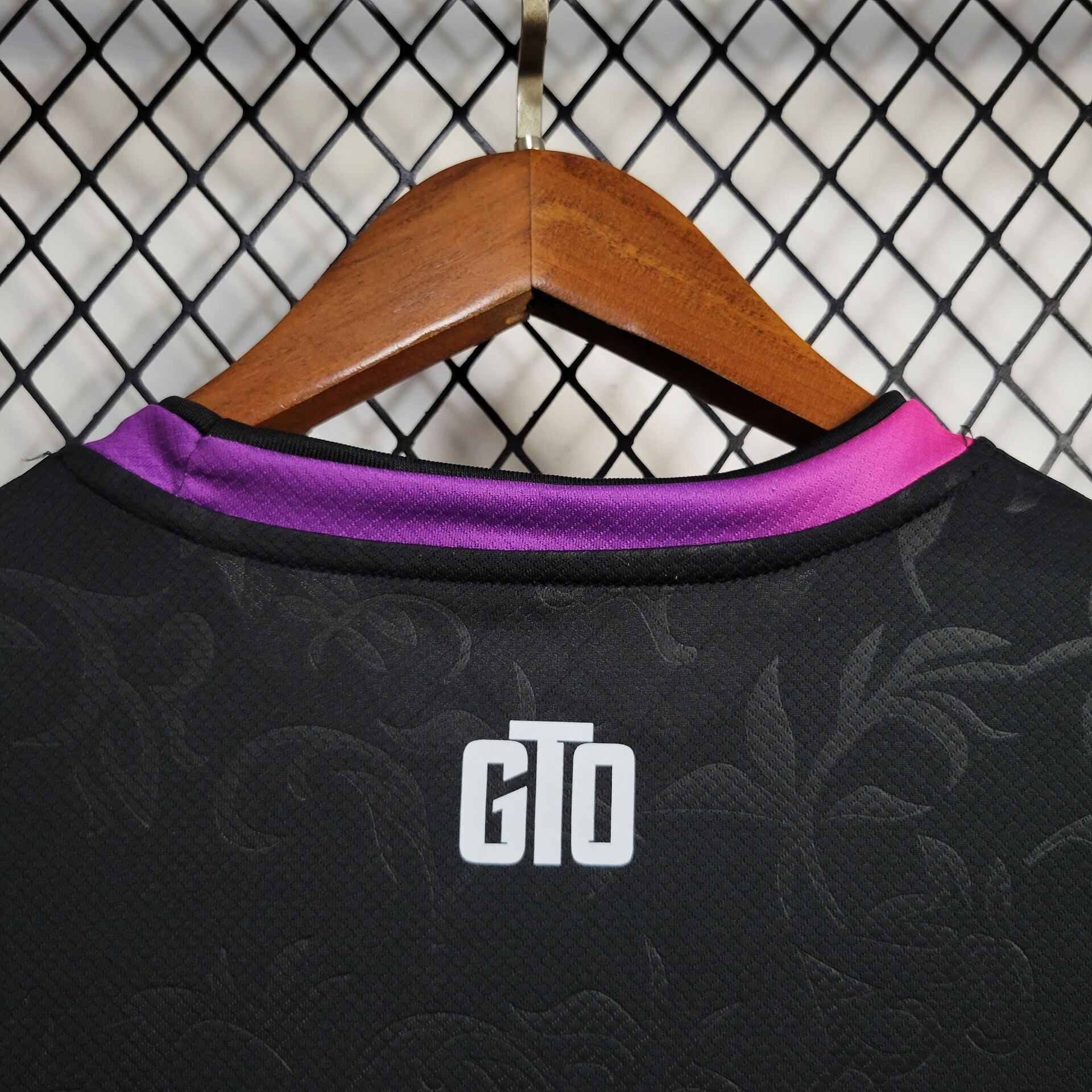 a8e0601c4941ab664713f532380074dd.jpg Mens Paris Saint-Germain 2024/25 Special Edition Jersey - Image 7