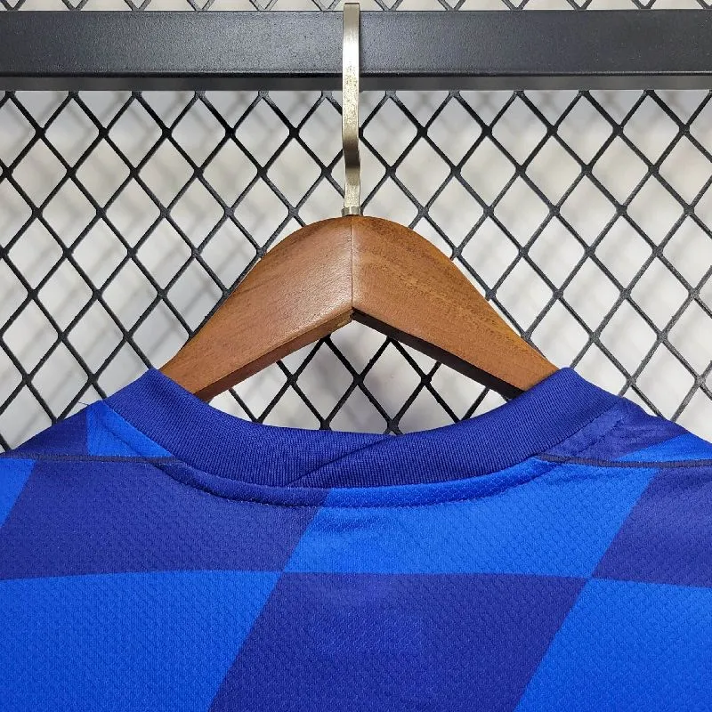 a982cffede037342d6dc7a2bc311985f.webp Mens Croatia 2024/25 Euro Away Jersey - Image 5