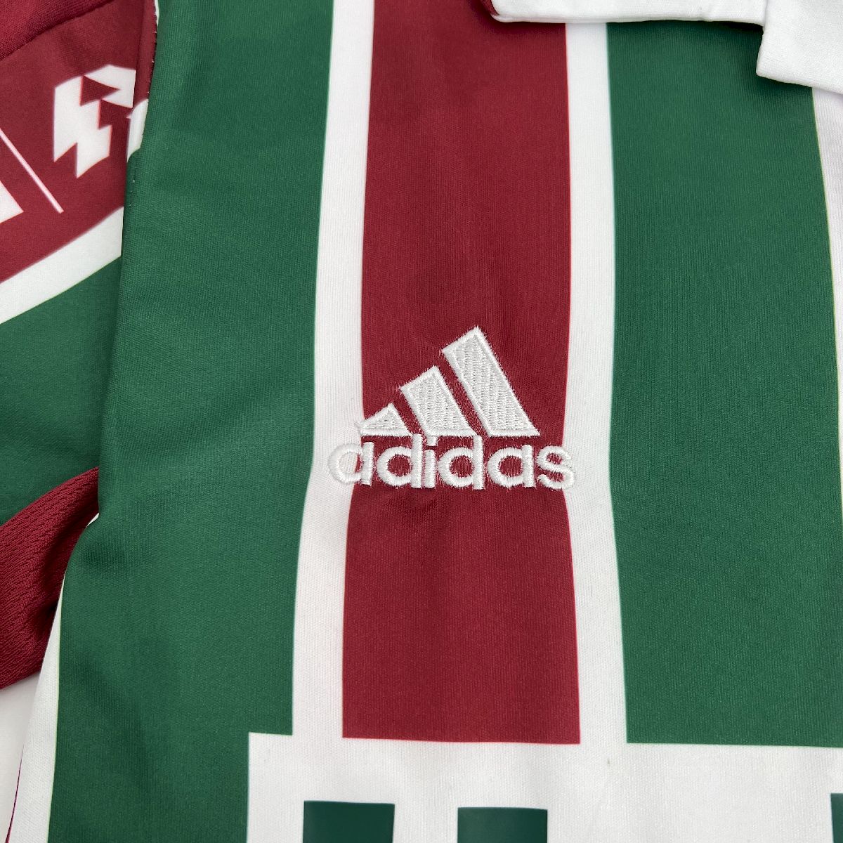 b525ef2c4f16f8d5d294835f3f5061f7.jpg Retro Fluminense 2010 Home Jersey - Image 3