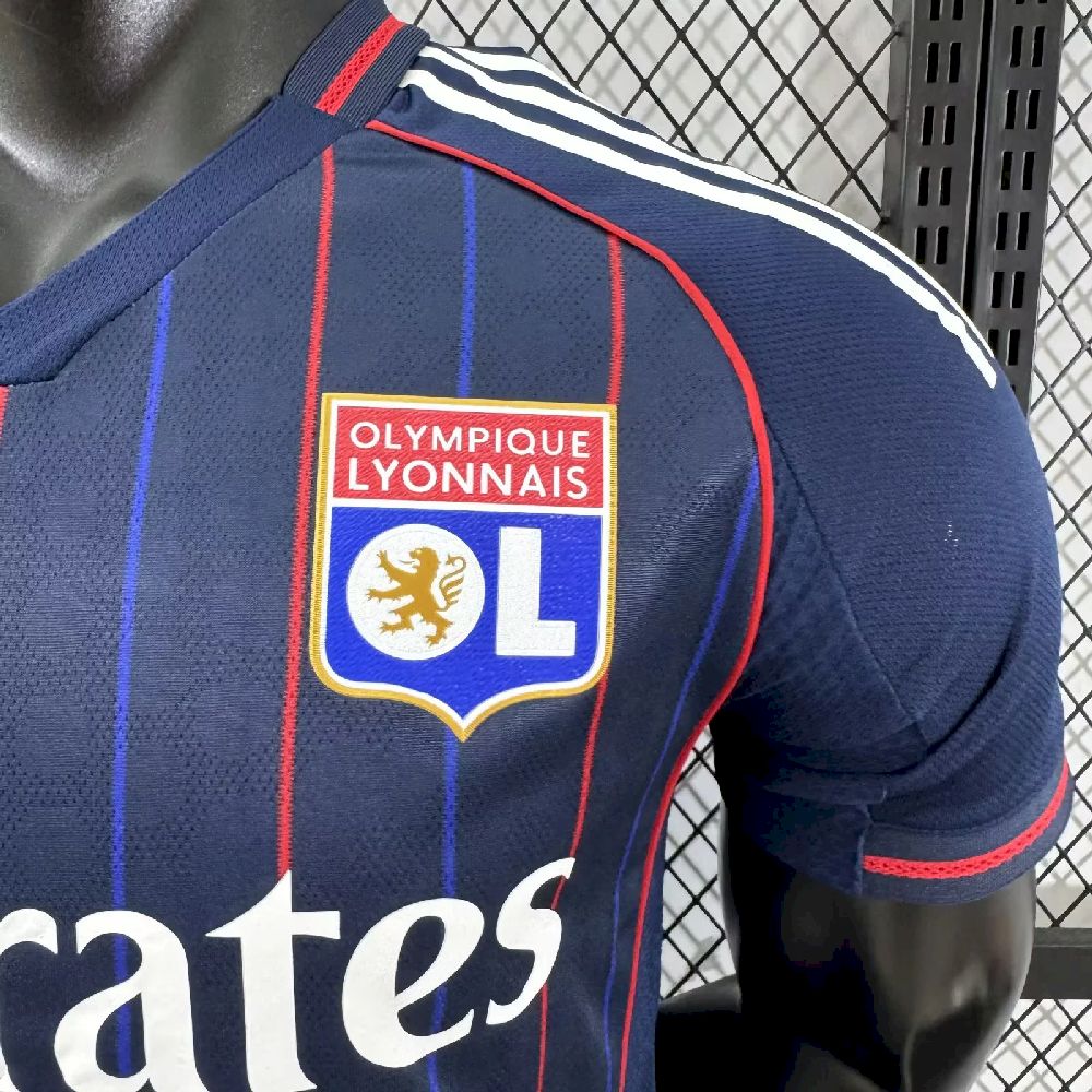 bboQAZABkAGQAYBJwArfviewer_4t5-18.jpg Mens Olympique Lyonnais 2025/26 Away Authentic Jersey - Image 5