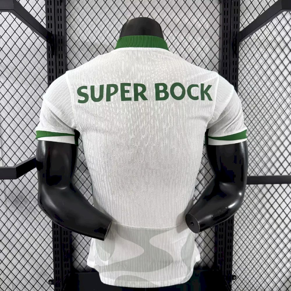 bboQAZABkAGQAYBJwArfviewer_4t5-9-1.jpg Mens Sporting CP 2025/26 Fourth Authentic Jersey - Image 2