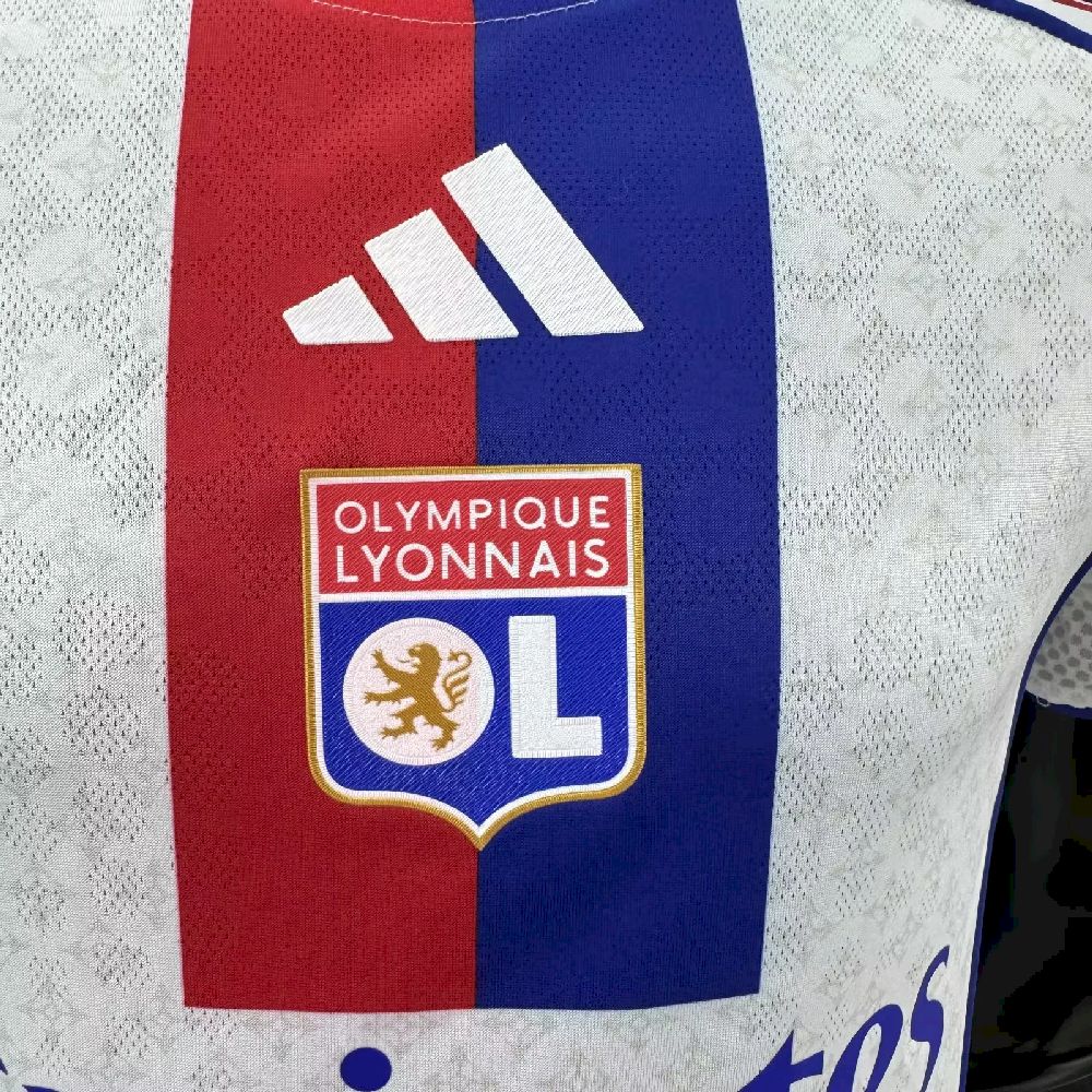 bboQAZABkAGQAYBNxArfviewer_4t5-3.jpg Mens Olympique Lyonnais 2025/26 Home Authentic Jersey - Image 3