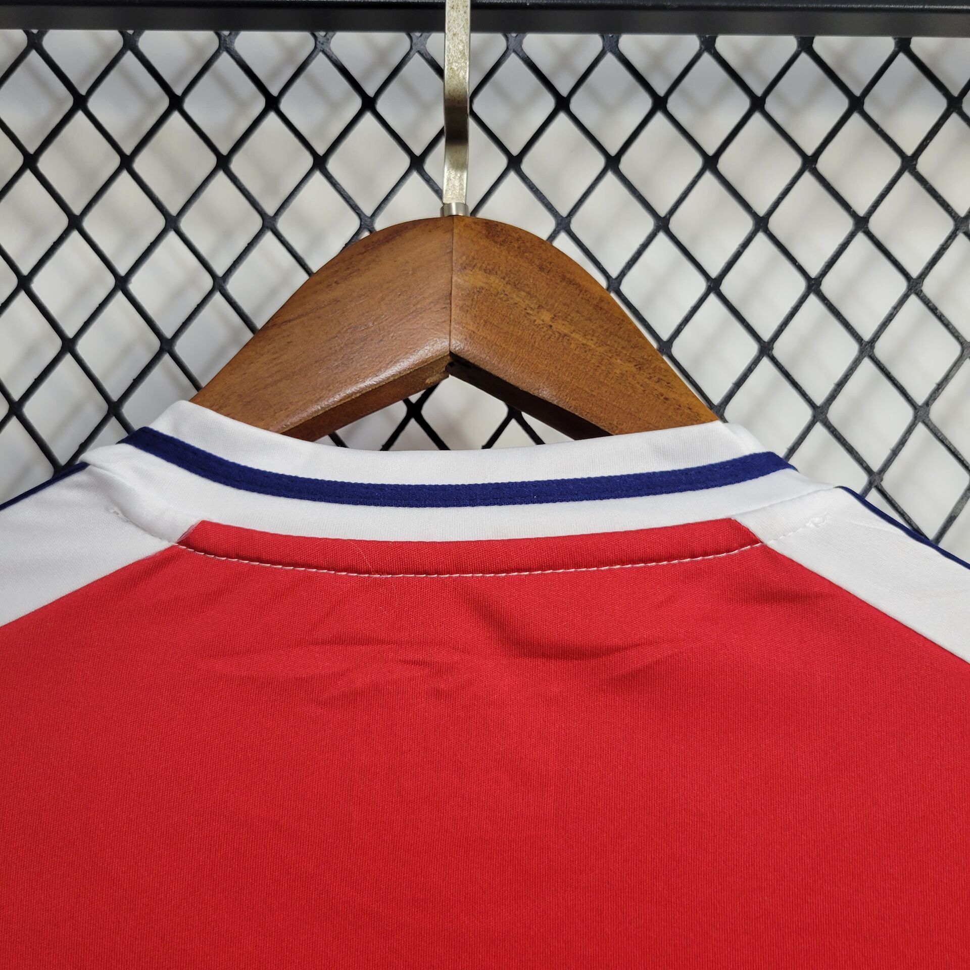 bdf0352c6a11c8106839175129daddd7.jpg Mens Arsenal 2024/25 Home Jersey - Image 8