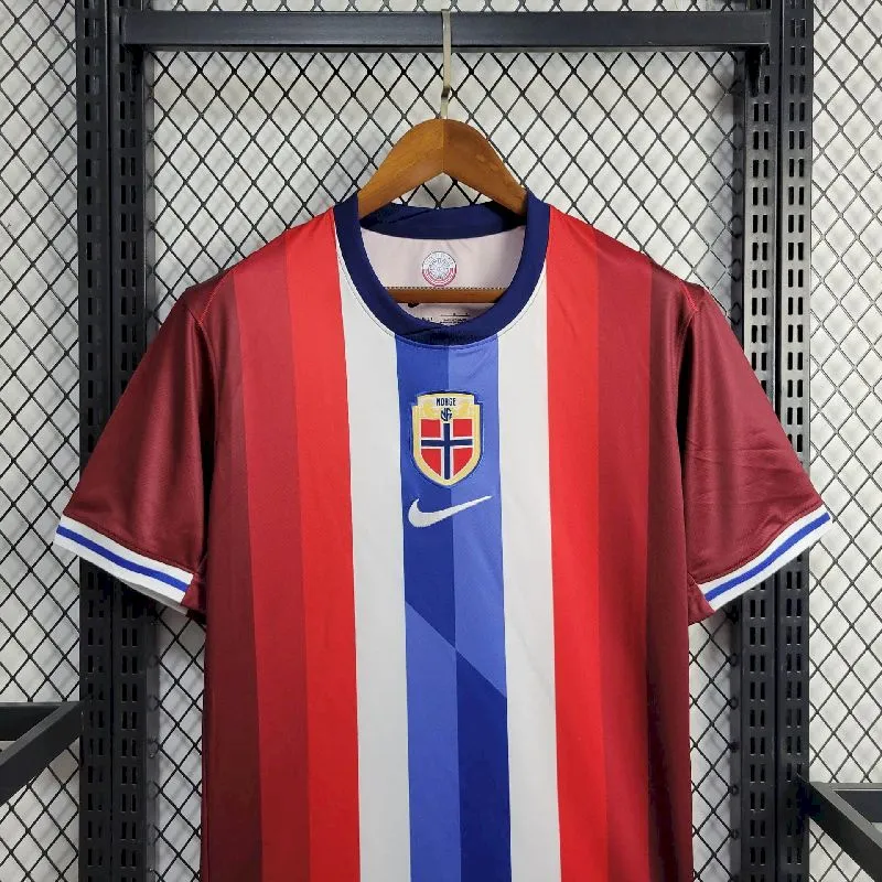 c0800981336be7709355086f1b1e84a0.webp Mens Norway 2024/25 Home Jersey - Image 7