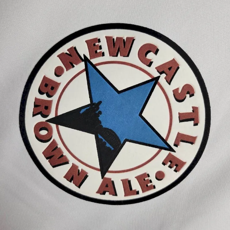 cdd73b772b5fd0d227ce5255a95d373d.webp Retro Newcastle United 1999/2000 Away Jersey - Image 6