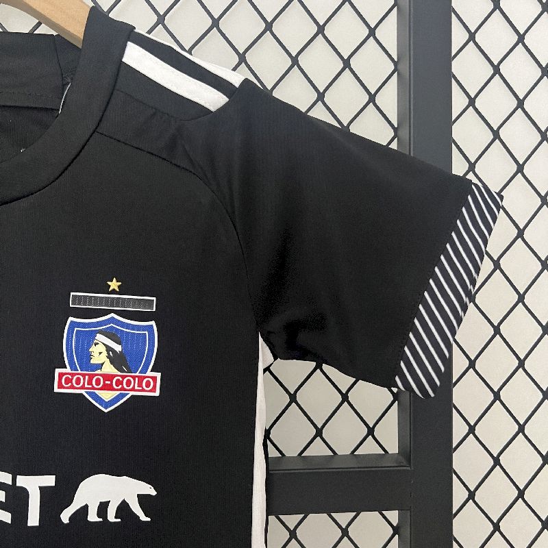 d7989f92bdaa5470486f59595e10db2d.jpg Kids Colo Colo 2024/25 Away Kit - Image 8