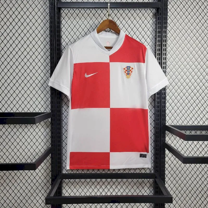 e8988770b664e3862920d1972331b127.webp Mens Croatia 2024/25 Euro Home Jersey - Image 2