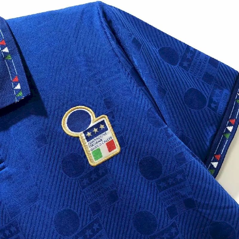 f812ad0475e29957.jpg Retro Italy 1994 Home Jersey - Image 4