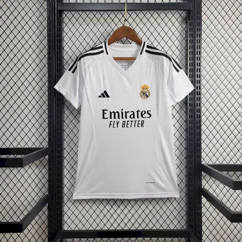 2024032518131469.jpg Womens Real Madrid 2024/25 Home Jersey - Image 1