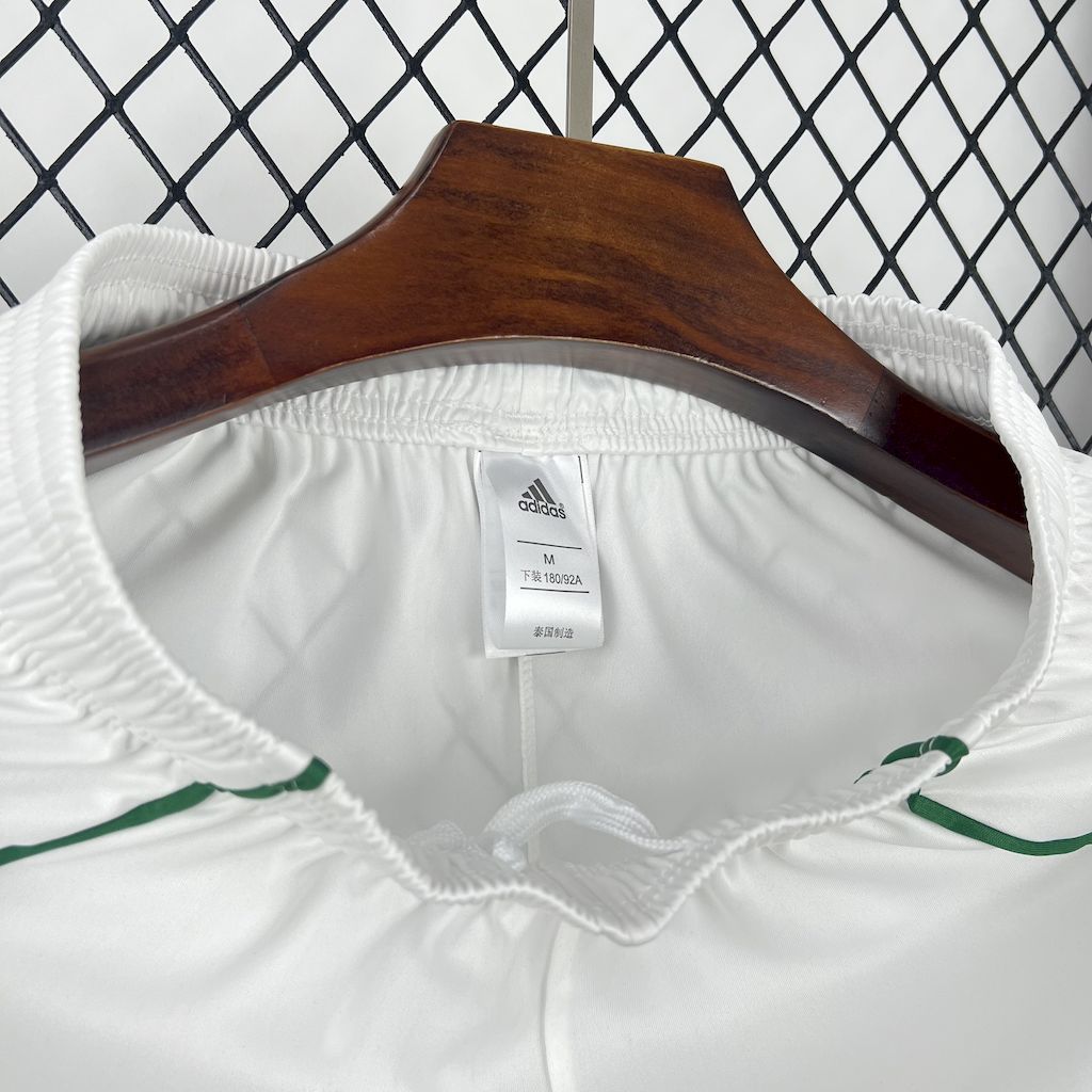 202505311345495.jpg Mens Celtic 2025/26 Home Shorts - Image 6