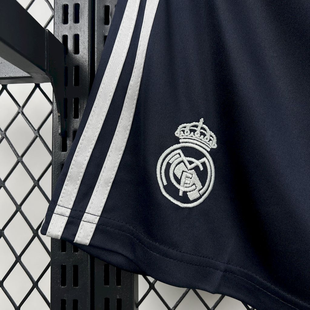 2025053114053687.jpg Mens Real Madrid 2025/26 Away Shorts - Image 4