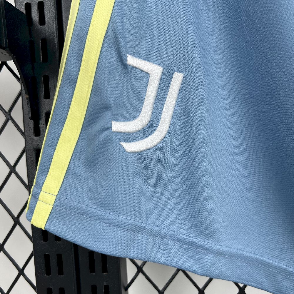2025071023265465.jpg Mens Juventus 2025/26 Away Shorts - Image 5
