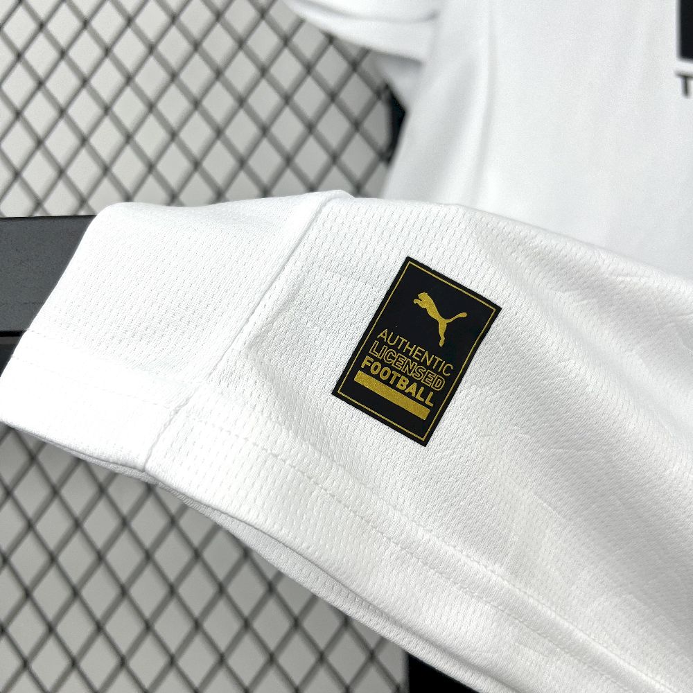 2025082316562446.jpg Mens Valencia CF 2025/26 Home Jersey - Image 7