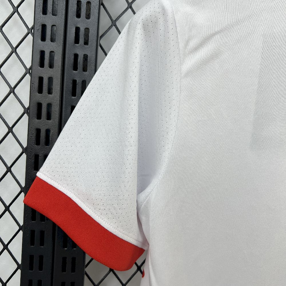 2025091715080052.jpg Mens Sevilla FC 2025/26 White Prematch T-shirt Jersey - Image 6