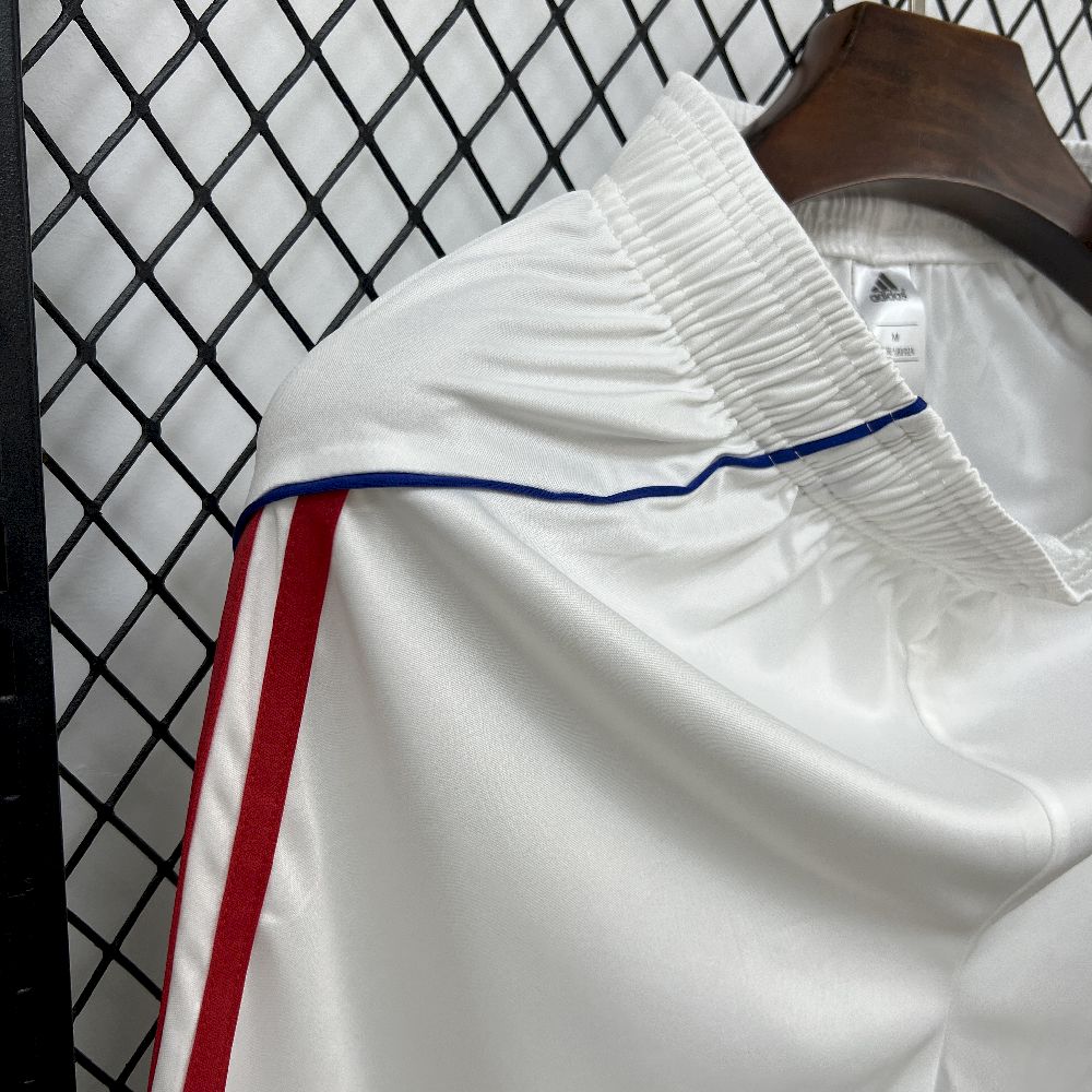 2025092015581665.jpg Mens Olympique Lyonnais 2025/26 Home Shorts - Image 5
