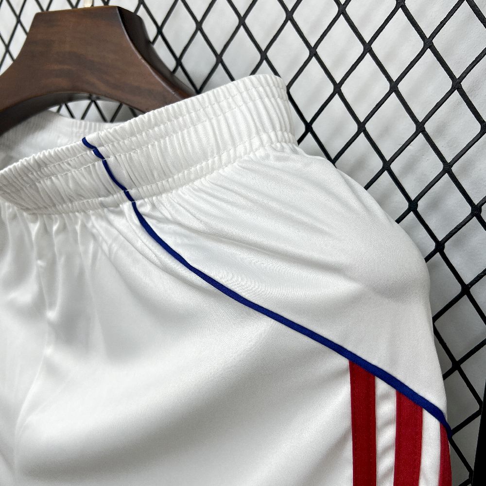 2025092015581785.jpg Mens Olympique Lyonnais 2025/26 Home Shorts - Image 4