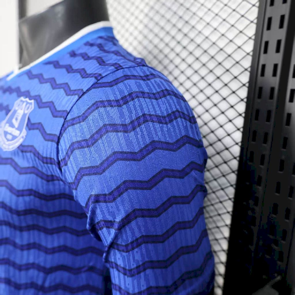 2025092421353270.jpg Mens Everton 2025/26 Home Authentic Jersey - Image 4