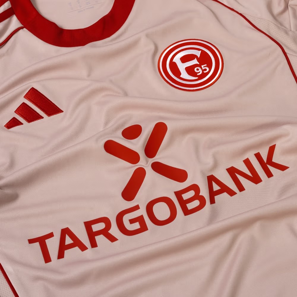2025101720003598 Mens Fortuna Düsseldorf 2025/26 Third Jersey - Image 3